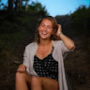 Meet your Posher, Madelyn